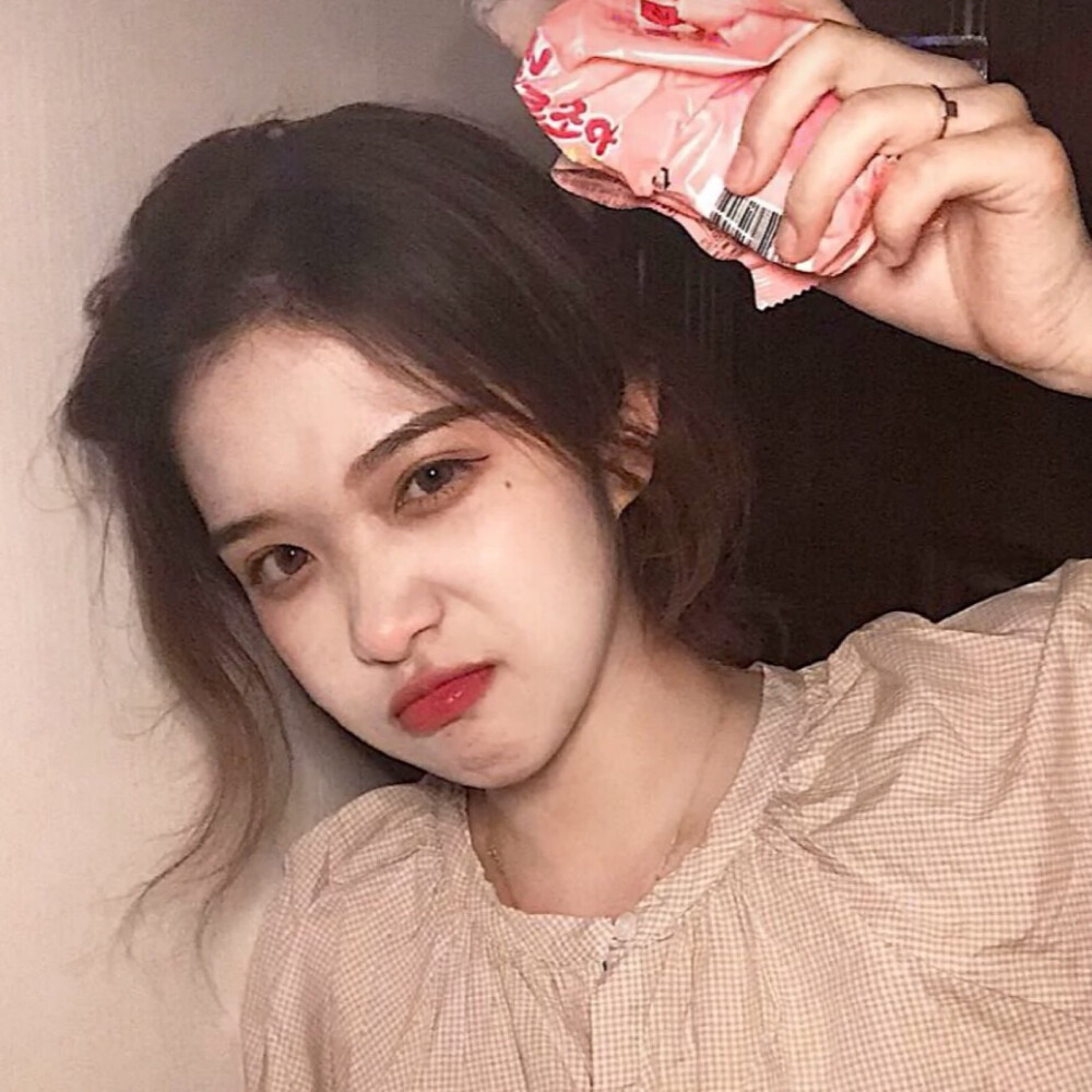 爱了许久的人，是害我家破人亡的元凶